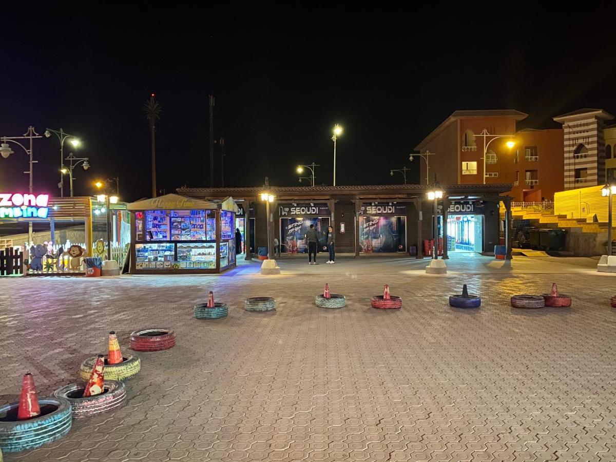 Porto South Beach Royal Sea View Families صف اول بحر مباشر Ain Sukhna Exterior foto