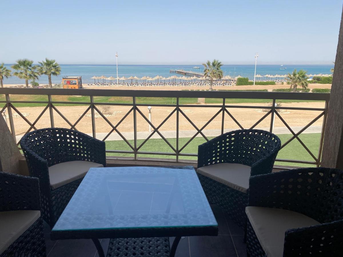 Porto South Beach Royal Sea View Families صف اول بحر مباشر Ain Sukhna Habitación foto