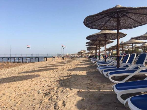 Porto South Beach Royal Sea View Families صف اول بحر مباشر Ain Sukhna Exterior foto