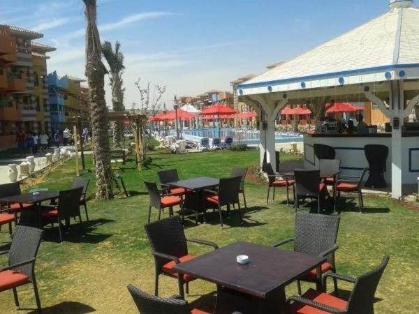 Porto South Beach Royal Sea View Families صف اول بحر مباشر Ain Sukhna Exterior foto